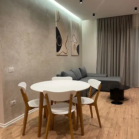 Comfort,excellence. Apartment Kamez